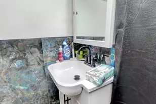 77 Delmar Pl, Irvington, NJ 07111 - Photo 13