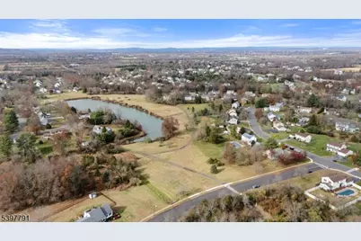 31 Fox Chase Run, Hillsborough Township, NJ 08844 - Photo 45