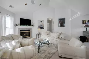 8 Caleb Ct, Hardyston Township, NJ 07419 - Photo 15