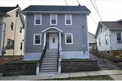 8 Tiffany Blvd, Newark, NJ 07104 - Photo 3