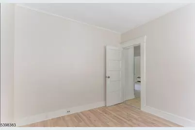 56 Llewellyn Ave, West Orange Township, NJ 07052 - Photo 3