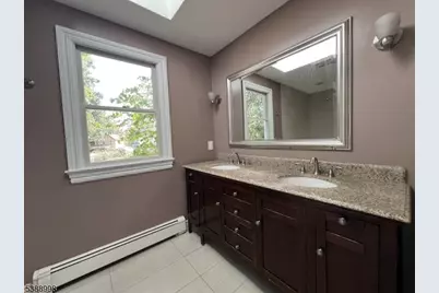 159 Henry St, Teaneck Township, NJ 07666 - Photo 11