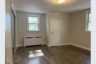 159 Henry St, Teaneck Township, NJ 07666 - Photo 9