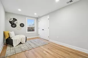 7 Concord Dr, Livingston, NJ 07039 - Photo 23