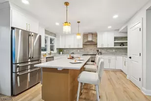 7 Concord Dr, Livingston, NJ 07039 - Photo 7