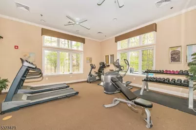 1103 Meadow Brook Ct, Hanover Township, NJ 07981 - Photo 15