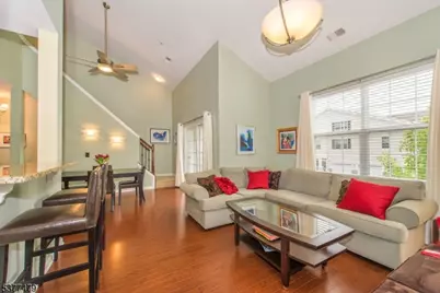 1103 Meadow Brook Ct, Hanover Township, NJ 07981 - Photo 5