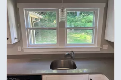 137 Mountain Ave, Long Hill Township, NJ 07933 - Photo 11