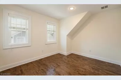 16B Walnut St, Summit, NJ 07901 - Photo 19