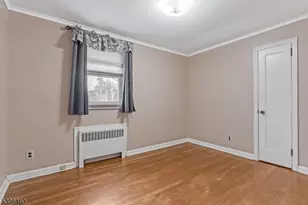 159 Sherwood Ave, Teaneck Township, NJ 07666 - Photo 19