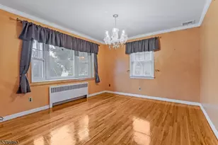 159 Sherwood Ave, Teaneck Township, NJ 07666 - Photo 3