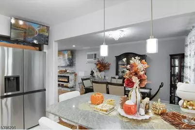 14 Dorothea Ter, Belleville, NJ 07109 - Photo 13