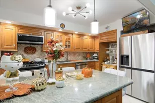 14 Dorothea Terrace, Belleville, NJ 07109 - Photo 9