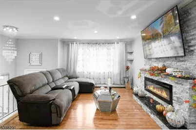 14 Dorothea Ter, Belleville, NJ 07109 - Photo 5