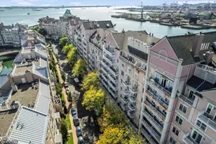 207 Shearwater Ct, Jersey City, NJ 07305 - Photo 29