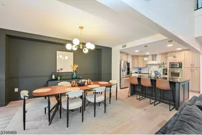 207 Shearwater Ct #14, Jersey City, NJ 07305 - Photo 11