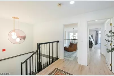 207 Shearwater Ct #14, Jersey City, NJ 07305 - Photo 19