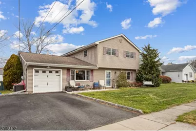 7 Overbrook Rd, Mount Olive, NJ 07836 - Photo 3