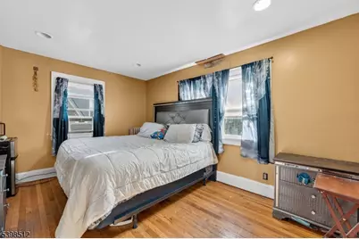 225 Sumner Ave, Plainfield, NJ 07062 - Photo 11