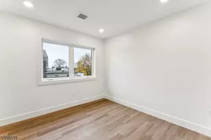 84 Hollywood Ave, East Orange, NJ 07018 - Photo 11