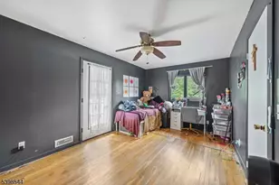 220 Horseshoe Rd, Berkeley Heights Township, NJ 07922 - Photo 23