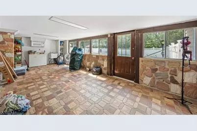 220 Horseshoe Rd, Berkeley Heights Township, NJ 07922 - Photo 39