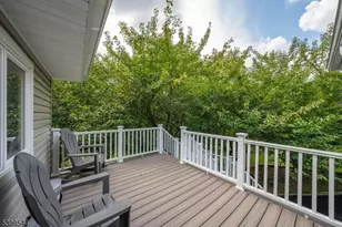 220 Horseshoe Rd, Berkeley Heights Township, NJ 07922 - Photo 43