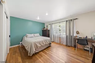 220 Horseshoe Rd, Berkeley Heights Township, NJ 07922 - Photo 17