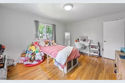 220 Horseshoe Rd, Berkeley Heights Township, NJ 07922 - Photo 27