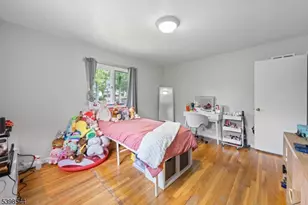 220 Horseshoe Rd, Berkeley Heights Township, NJ 07922 - Photo 27