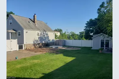 214 Irene St, Linden, NJ 07036 - Photo 37