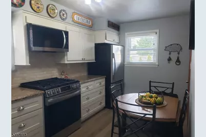 214 Irene St, Linden, NJ 07036 - Photo 11
