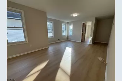 7 Grove St #2, Cranford Township, NJ 07016 - Photo 5