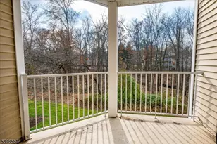 147 Rachel Ct, Franklin Township, NJ 08823 - Photo 5