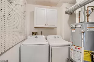 147 Rachel Ct, Franklin Township, NJ 08823 - Photo 15