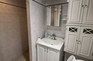 2 Millo Pl, Little Ferry, NJ 07643 - Photo 5