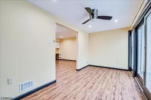 28 Cosgrove Ct, East Brunswick Township, NJ 08816 - Photo 23