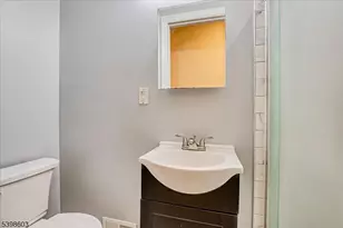 28 Cosgrove Ct, East Brunswick Township, NJ 08816 - Photo 37