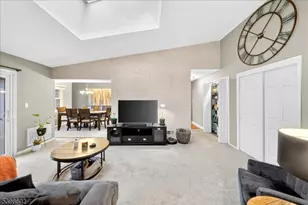 300C Alpine Way, Woodbridge Township, NJ 07095 - Photo 5