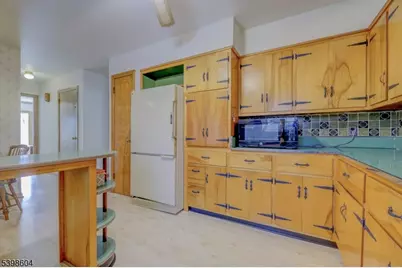 1621 Terrill Rd, Scotch Plains Township, NJ 07076 - Photo 17