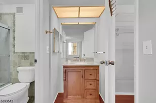 300 Winston Dr-C, Cliffside Park, NJ 07010 - Photo 33