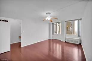 300 Winston Dr-C, Cliffside Park, NJ 07010 - Photo 29