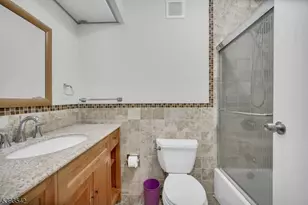 300 Winston Dr-C, Cliffside Park, NJ 07010 - Photo 27