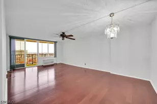 300 Winston Dr-C, Cliffside Park, NJ 07010 - Photo 9