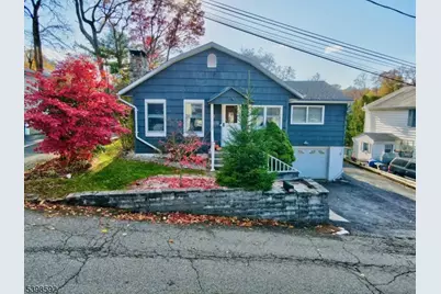 22 Innis Ave, Hopatcong, NJ 07843 - Photo 1