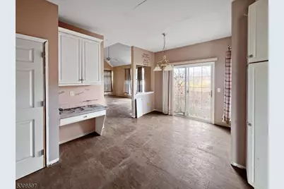 3 Pohat Ct, Franklin Township, NJ 07882 - Photo 15