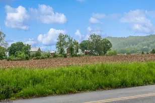 8 Millbrook Rd, Franklin Township, NJ 07882 - Photo 23