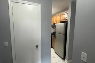 212 Village Commons, Raritan Township, NJ 08822 - Photo 9