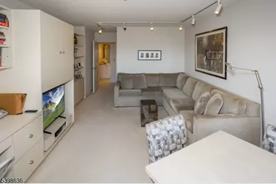 2 Claridge Dr #7NE, Verona Twp., NJ 07044 - Photo 19