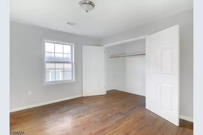 521-523 Walnut St #2, Elizabeth, NJ 07201 - Photo 9